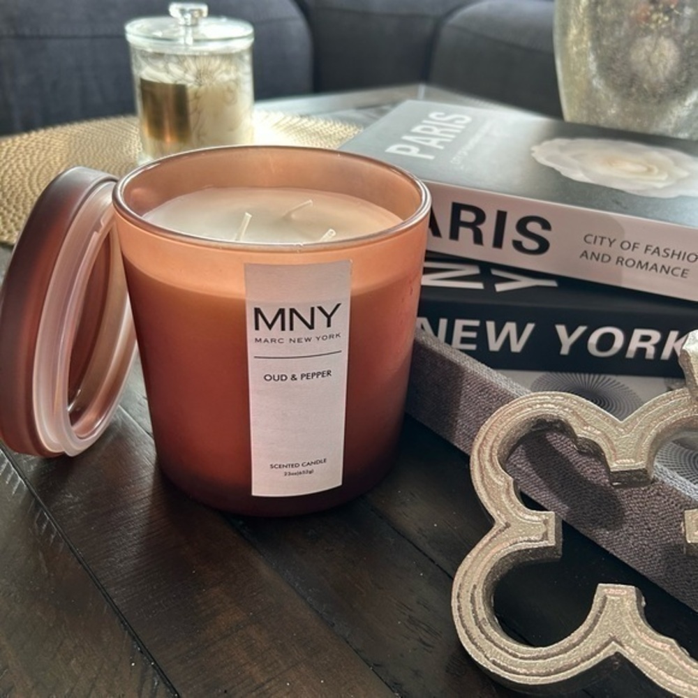 ✨NWT Marc New York MNY 3 wick candle 🕯️- OUD & Pepper 🌶️